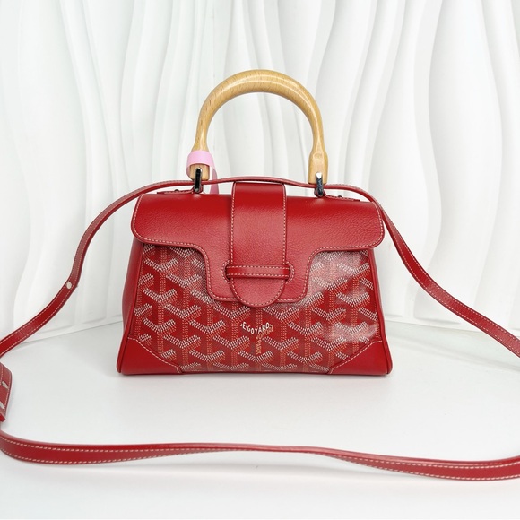 Goyard Handbags - Goyard Shoulder Bag Saigon Mini in Red
